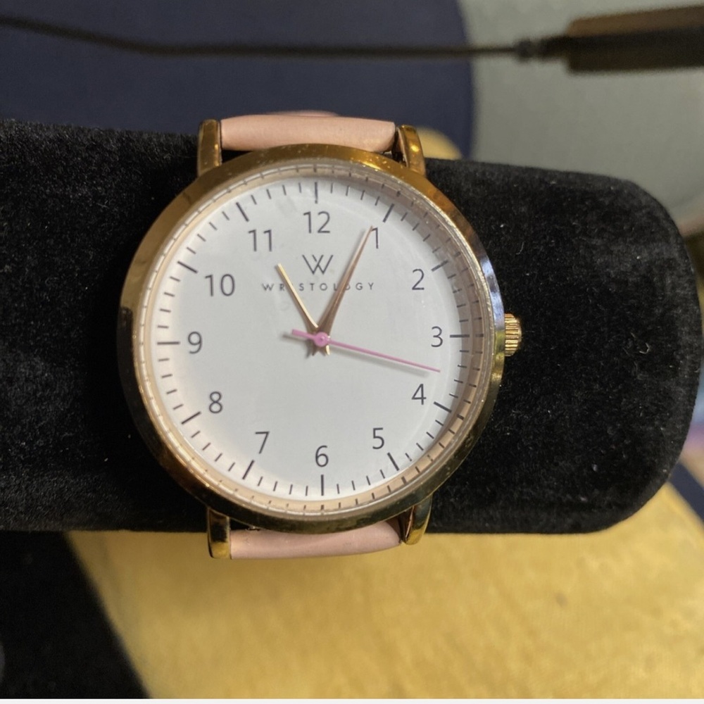 Pretty Wristology Watch Olivia White Face Pink Leather Band New Battery RoseGold
